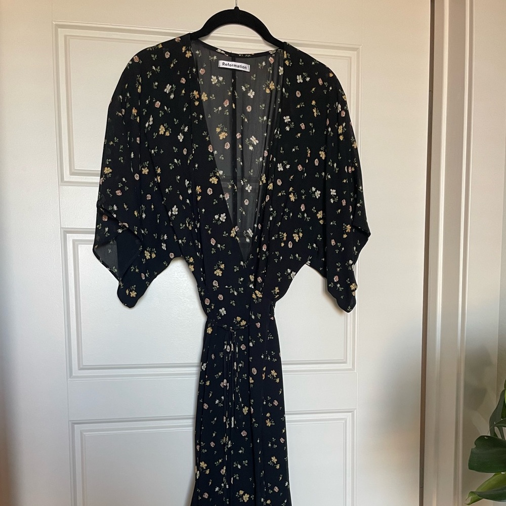 REFORMATION Winslow Black Floral Maxi Wrap Dress Kimono French Girl BOHO M L NEW - Picture 8 of 10